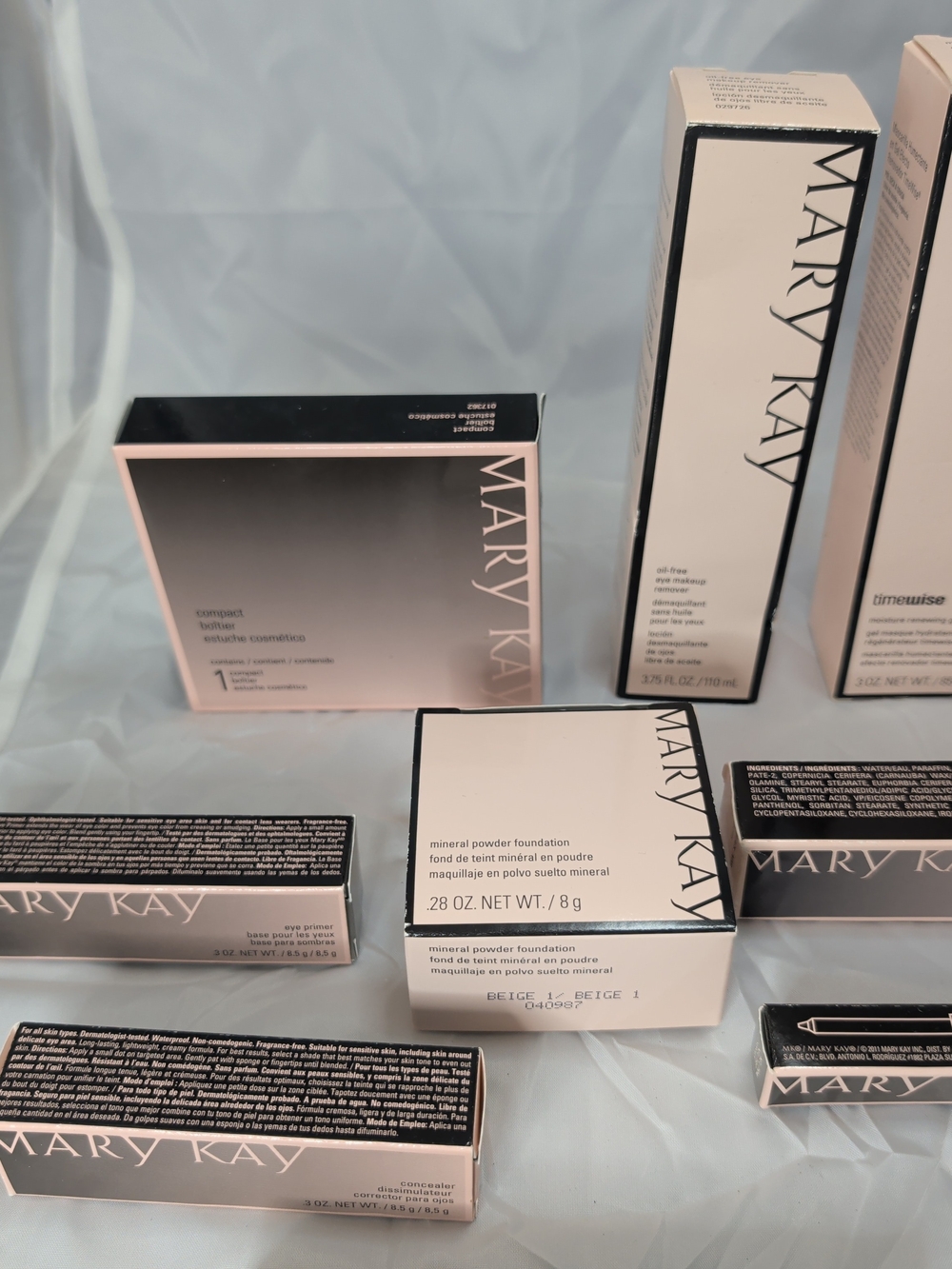 Mary Kay TimeWise & Color Cosmetics Huge Lot New In Boxes - Picture 4 of 7